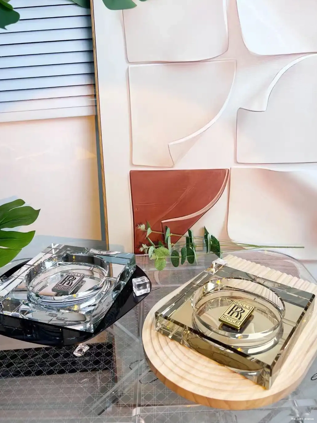 ROLLS ROYCE SQUARE ASHTRAY 0707
